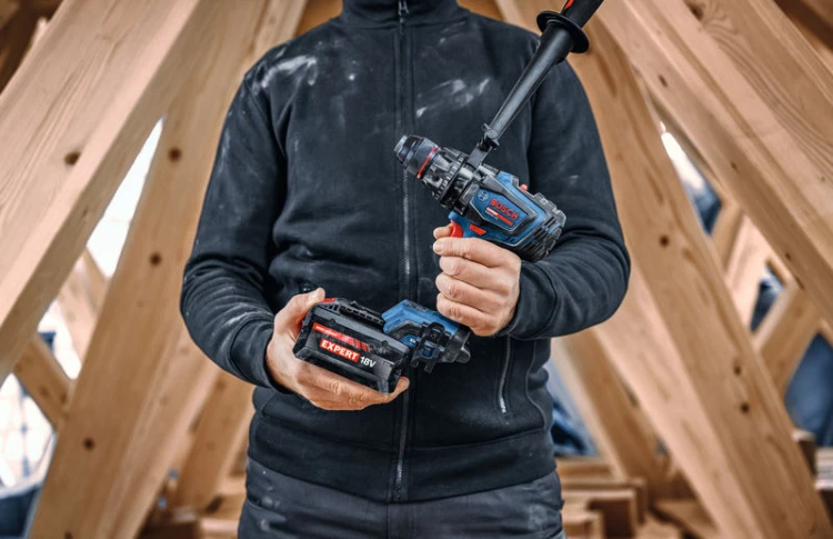 Wiertarko-wkrętarka BOSCH EXPERT18V 150Nm L-BOXX