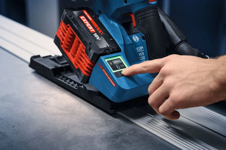 Zagłębiarka akumulatorowa BITURBO EXPERT EXKT18V-52G