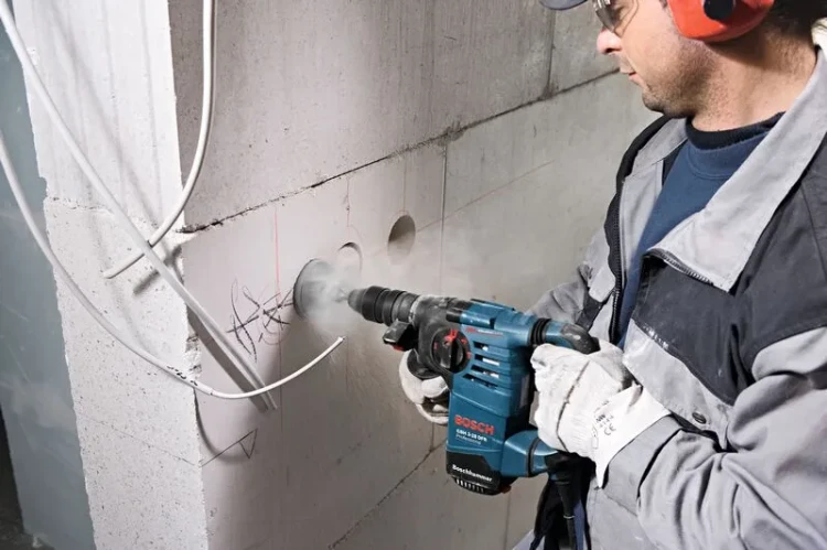 Młot udarowo-obrotowy Bosch Professional GBH 3-28 DRE 800 W 3,1 J SDS plus