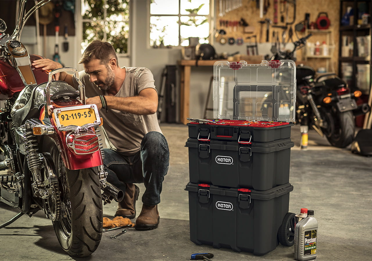 Zestaw 3 skrzynek Keter Stack'N'Roll detal