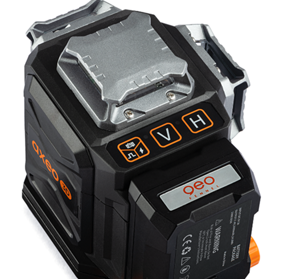 Laser AXEO 3D z uchwytem i akcesoriami