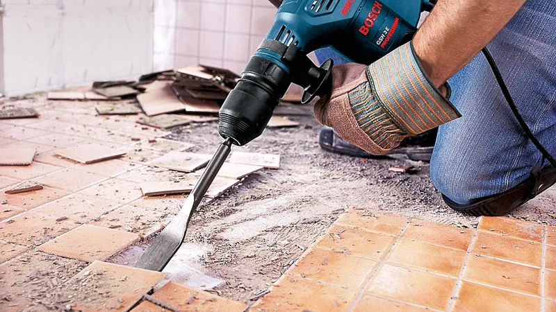 Cechy młota kującego Bosch Professional GSH 3 E SDS plus