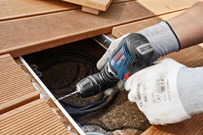 Bosch GSR 12V-35 FC system FlexiClick z czterema wymiennymi nasadkami